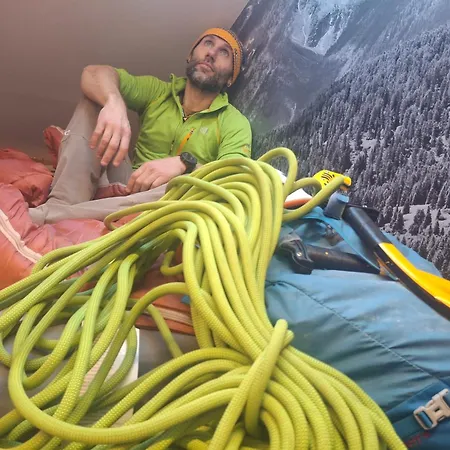 Hostel Inner Dolomites 5 *